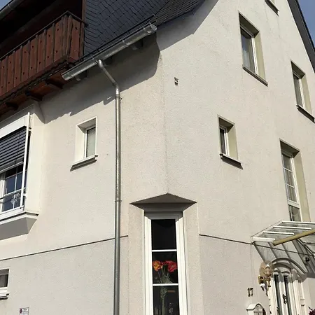 Skyblick Doppelzimmer Mit Bad In Privatunterkunft *